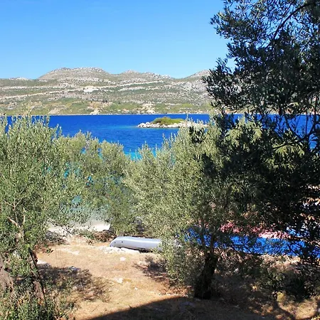 By The Sea Tri Zala, - 559 *