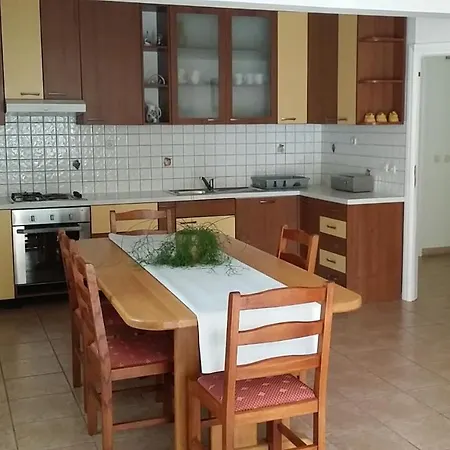 Διαμέρισμα By The Sea Tri Zala, - 559 Κόρτσουλα